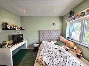 Photo 5- click for photo gallery